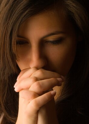 woman-praying